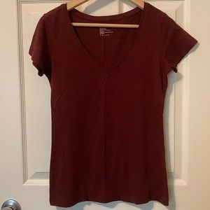 Pact Maroon V-neck